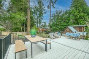when to upgrade to composite decking 