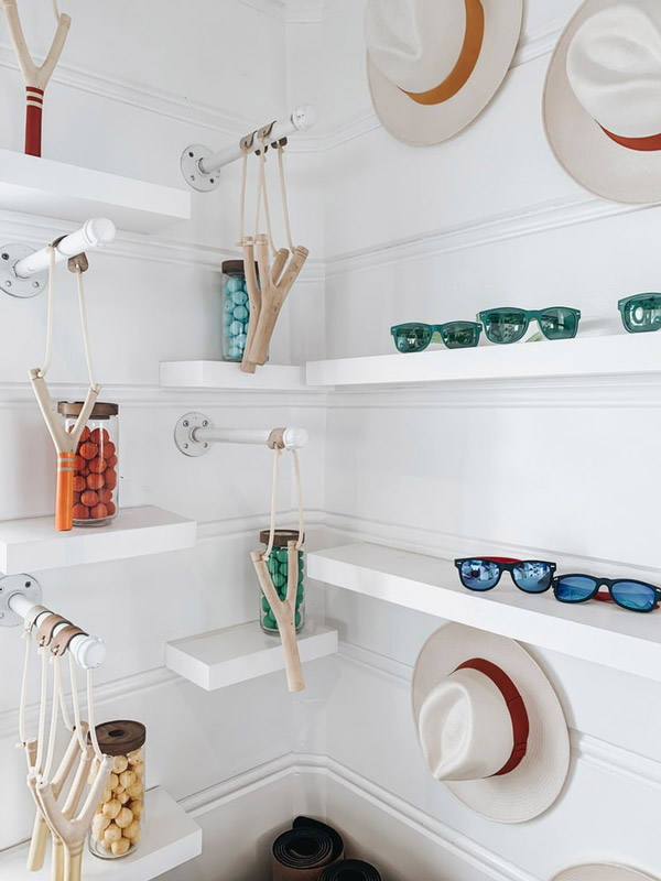 laundry-room-shelves laundry-room-shelves