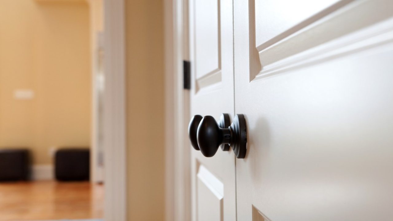 5 steps to a style update: Schlage interior door hardware installation